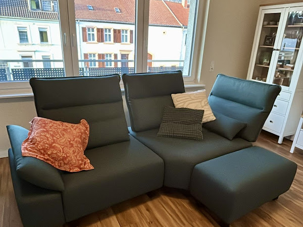 Sofa Beluga als 1 Platz + Ecksofa + Hocker