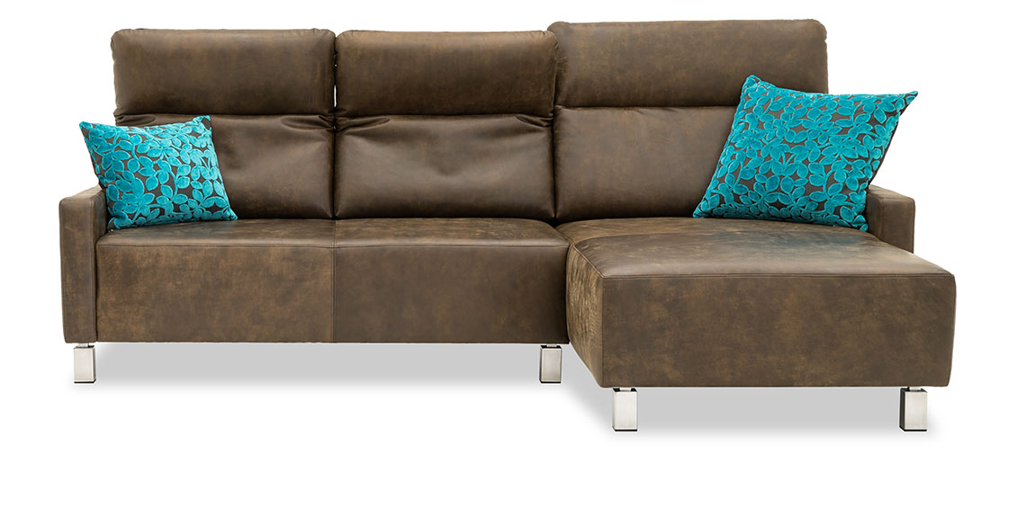 BATIDA - 2 Platz Sofa mit Longchair in Leder Saddle zulu mit Finesse Armlehnen