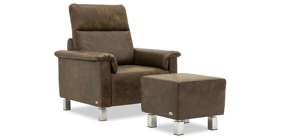 BATIDA - Sessel in Leder Saddle zulu mit passendem Hocker