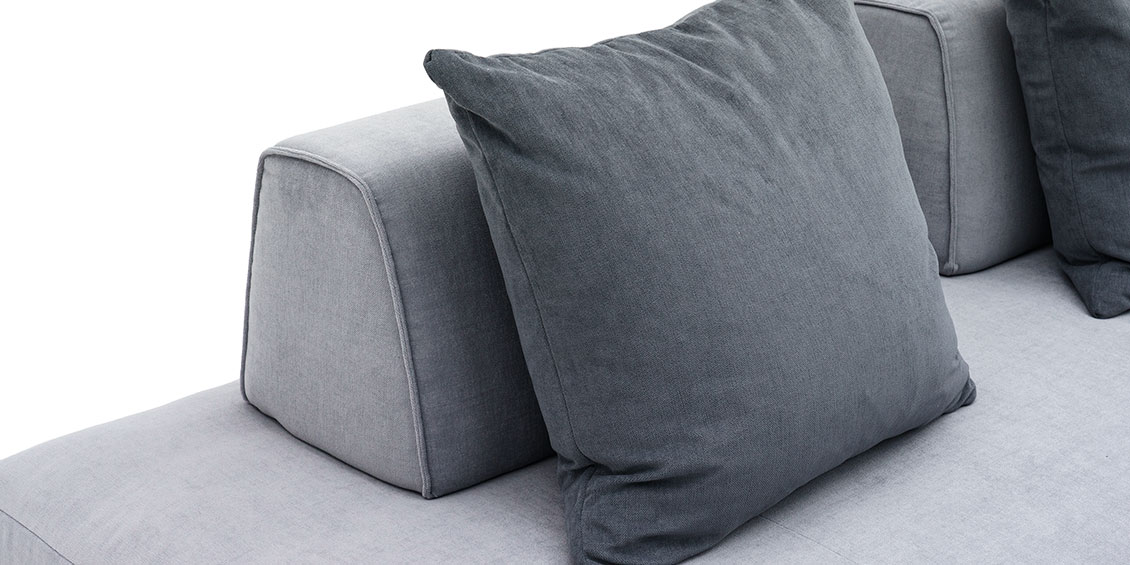 EASY - Detailbild vom Liegesofa mit mobiler Rückenlehne in grauen Stoff