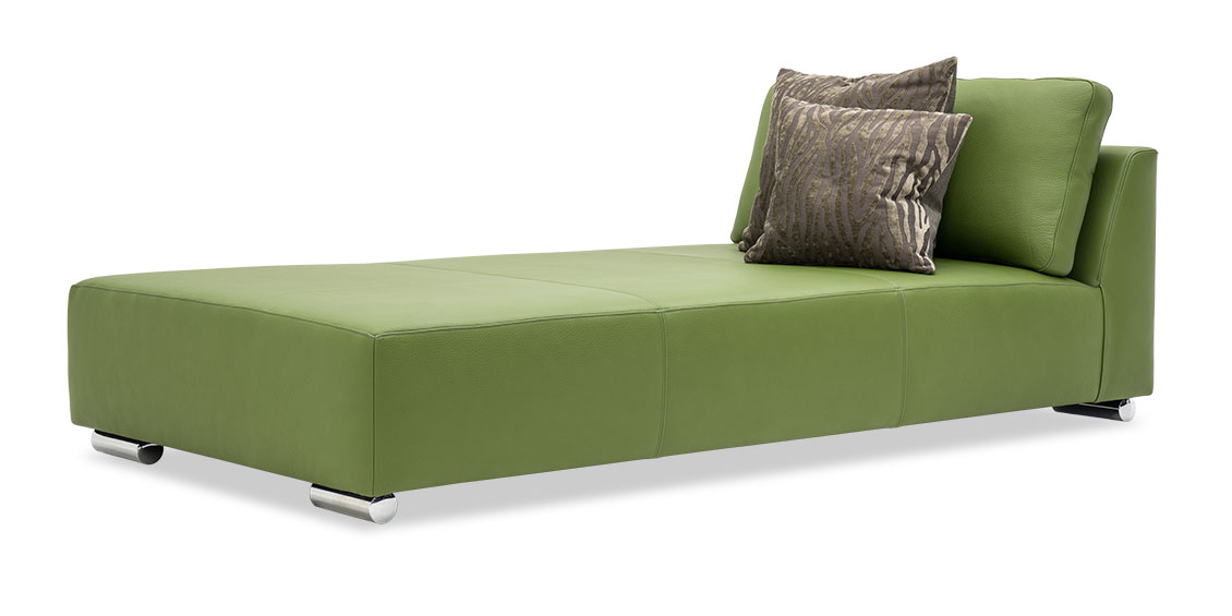 INDIGO - Liegesofa mit losen Rpckenkissen in Leder Bullclub farn grün