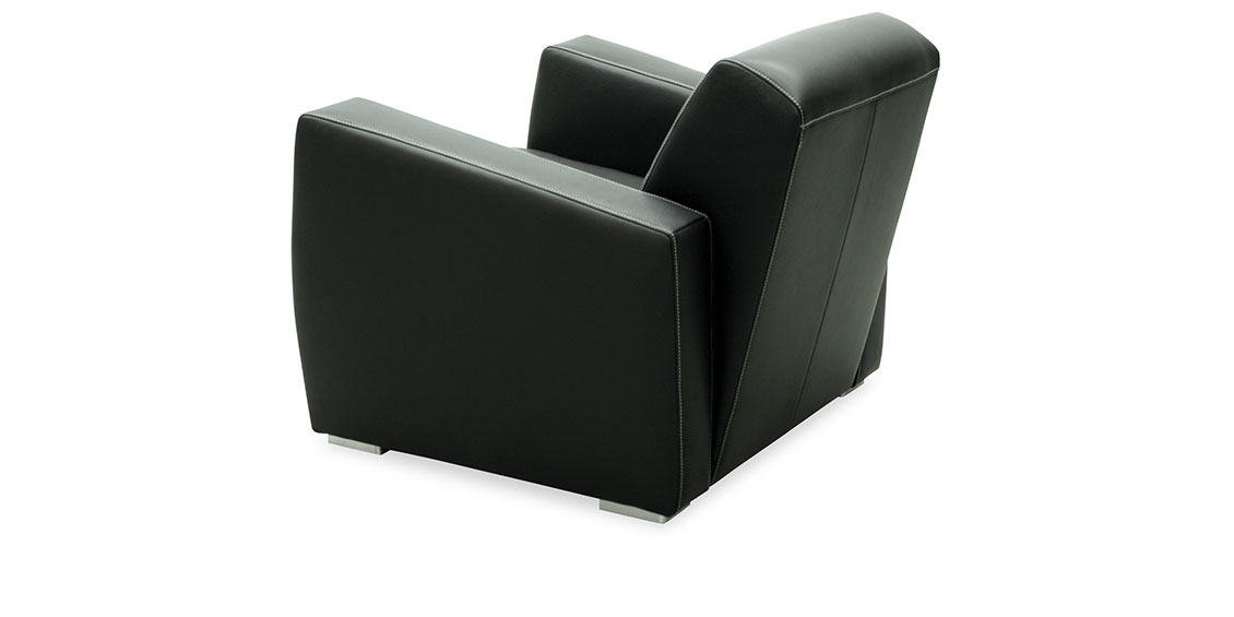 KING CARL II - Loungesessel in Leder schwarz mit weißer Effektnaht