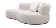 PALAZZO II - seitliche Ansicht vom Sofa, bezogen in hellen Stoff Carlucci Tender Mind