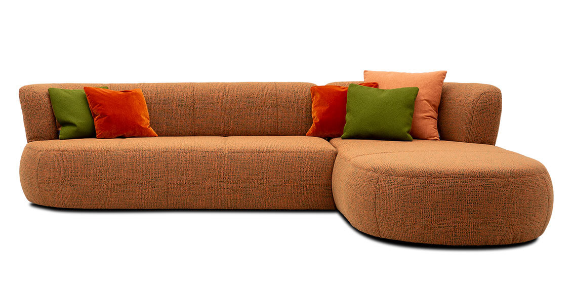 PALAZZO II - Recamierer lang mit Longchair, bezogen im ornage-grün-melierten Stoff Julius