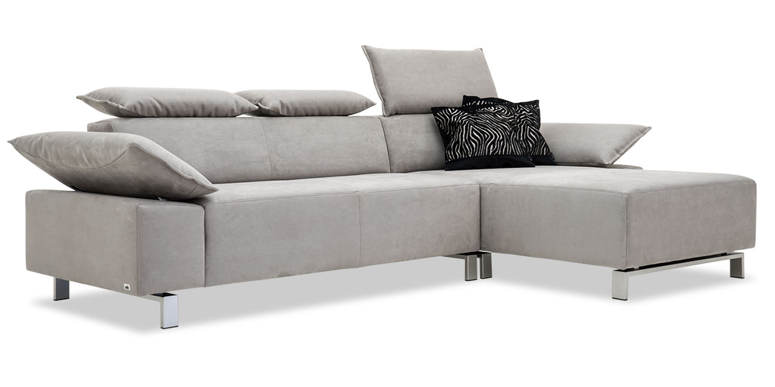 QUANTUM - 2 Platz Sofa mit Longchair in Mikrofaserstoff S&V Saviba grau