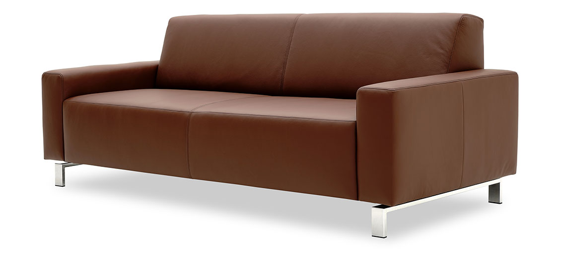 VENTO mit Armlehne Amica - 2,5 Platz Sofa in Leder Classic mustangbraun