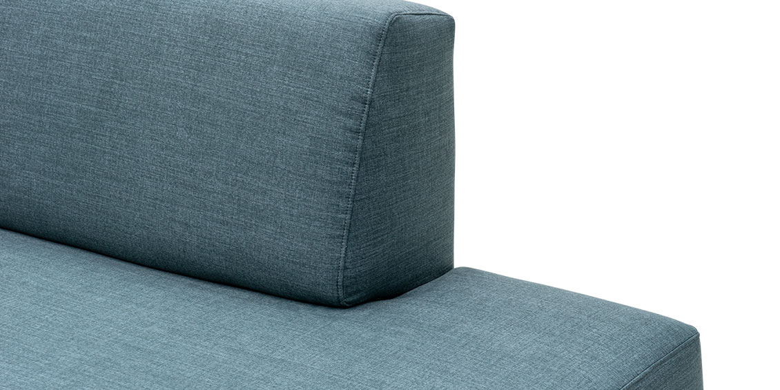 VENTO - Detailansicht Rückenlehne mit Hammer in Stoff Aurelio Haus Paolo pastellblau