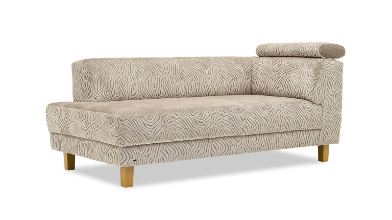 Modell Begum im Stoff Mirage von Saum & Viebahn