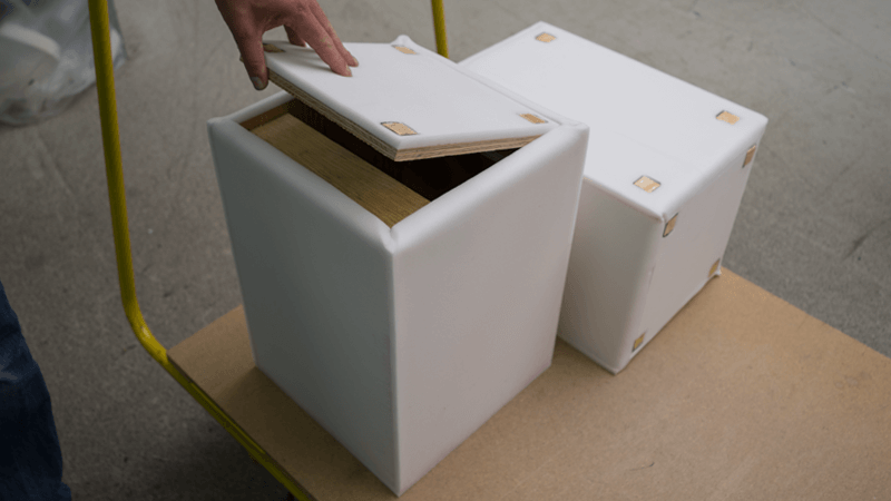 Hocker des Modus Sitzsystems ohne Bezugsmaterial