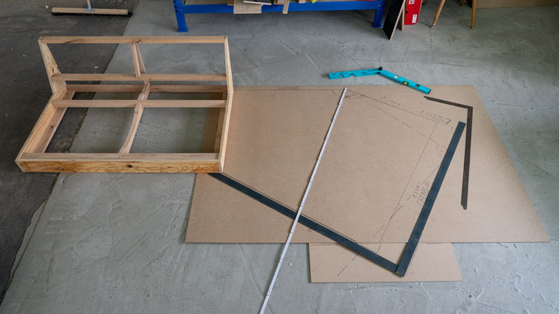 Entwicklung neues Sofa-Modell Delta, entstsehung in der Fabrik