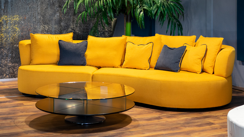 Neues Modell Palazzo in Stoff Malou gelb