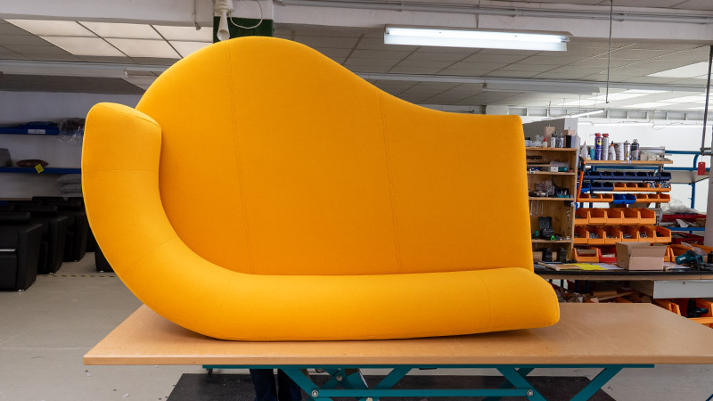 Big Sofa Palazzo in der Endmontage