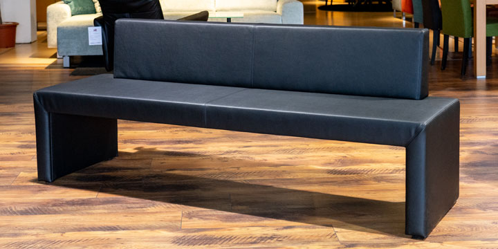 Modus 60 - Bank ca. 200 cm mit 170 cm Rücken Kunstleder schwarz