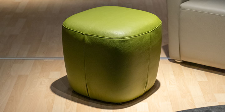 Bob - Hocker ca. B 50 x H 50 x T 45 cm bezogen in Leder Rustik grün