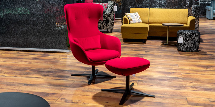 Queen - Sessel inkl. Lendenkissen + Hocker Stoff Sonnhaus himbeere