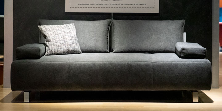 Alessia - 2,5 Platz Sofa inkl. 2x mobile Armlehne in Stoff Bronx Black