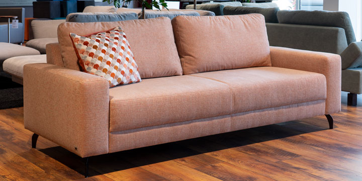 Amica - 2,5 Platz Sofa ca. 218 x 85 x 91 cm in Stoff Aristide Leon Pumpkin