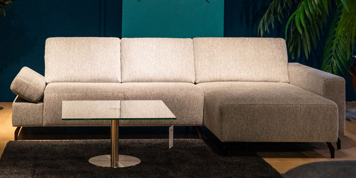Batida mit Armlehne Indigo - 2 Platz Sofa + Longchair Stoff JAB Jordan meliert