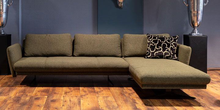 Beach - 2,5 Platz Sofa + Longchair, ca. 313 x 208 cm bezogen in Stoff Gutmann Julius khaki-schwarz-meliert