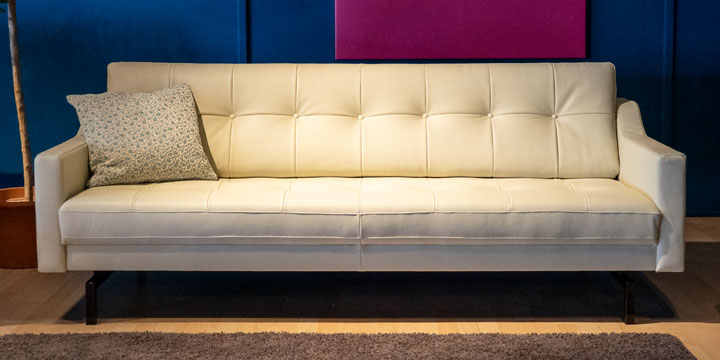 Chesterfield - 2,5 Platz ca. B 212 x H 80 x T 93 cm Leder Rustik creme