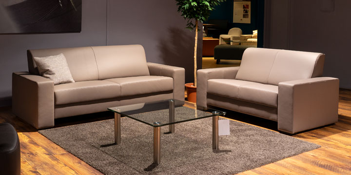 Liberty-Ohio - 3 Platz + 2 Platz Sofa bezogen in Leder Napoli clay